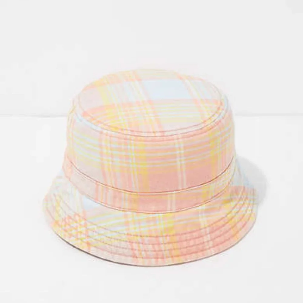 NWOT American Eagle Bucket Reversible Plaid Hat